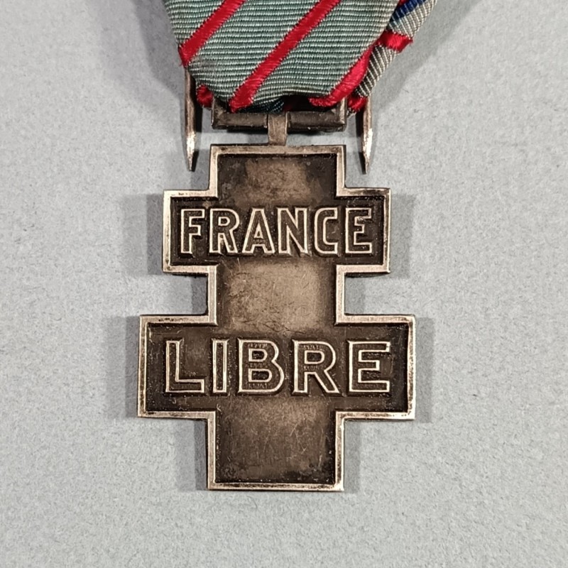 FRANCE MEDAILLE COMMEMORATIVE DES SERVICES VOLONTAIRES DE LA FRANCE LIBRE INSTITUEE DE 1946 A 1958 TAILLE ORDONNANCE